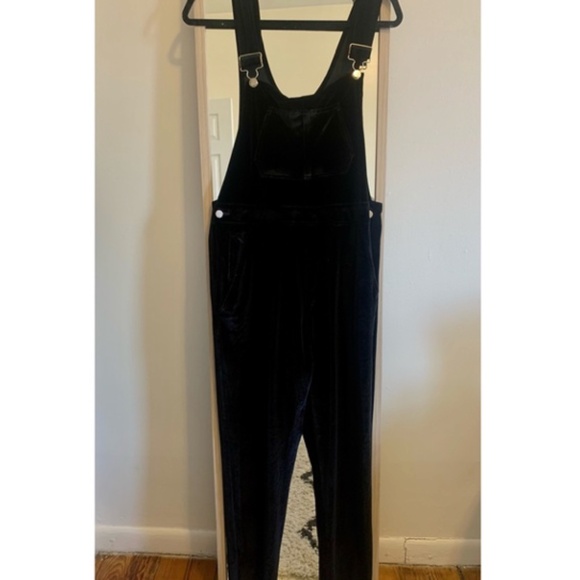 WeWoreWhat Second Skin Black Velvet Overalls Size XS - Picture 2 of 5